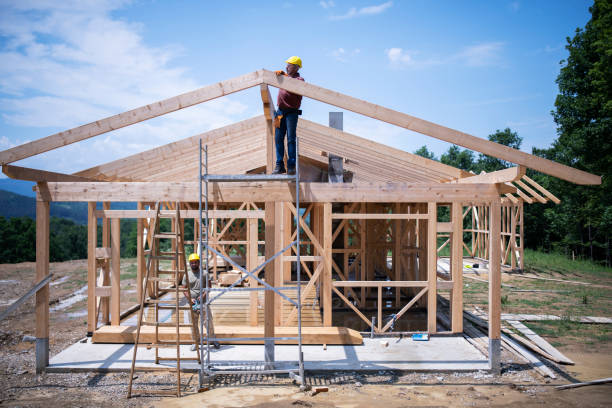  North Liberty, IA Roofing Contractor Pros